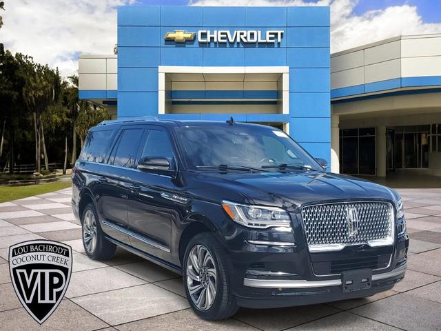 2022 Lincoln Navigator L