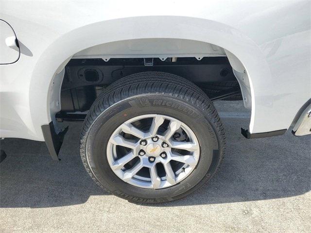 Photo of 2025 Summit White Chevrolet Silverado 1500