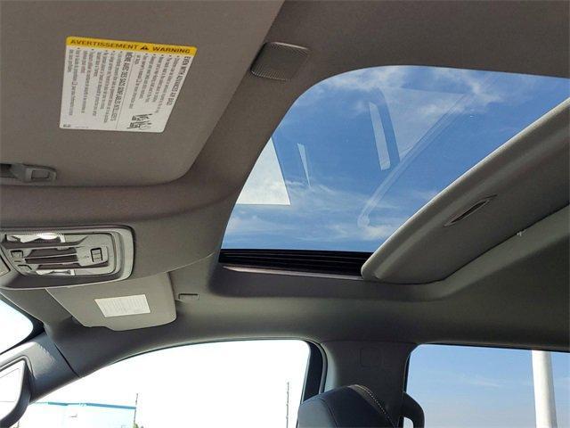 Photo of 2025 Summit White Chevrolet Silverado 1500