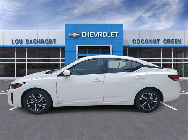 Photo of 2024 Cloud White Nissan Sentra