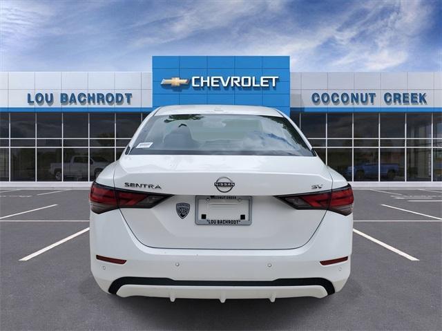 Photo of 2024 Cloud White Nissan Sentra