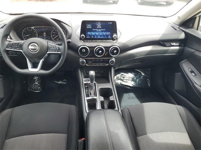 Photo of 2024 Cloud White Nissan Sentra