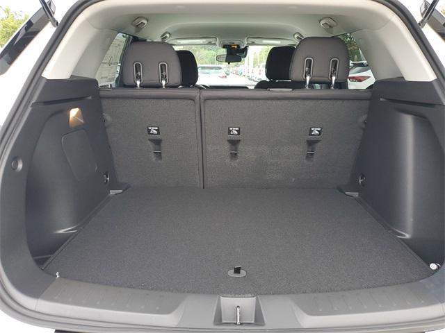 Photo of 2026 Summit White Chevrolet Trailblazer