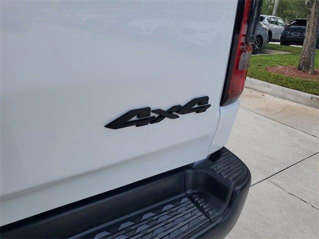 Photo of 2023 Bright White Clearcoat RAM 1500