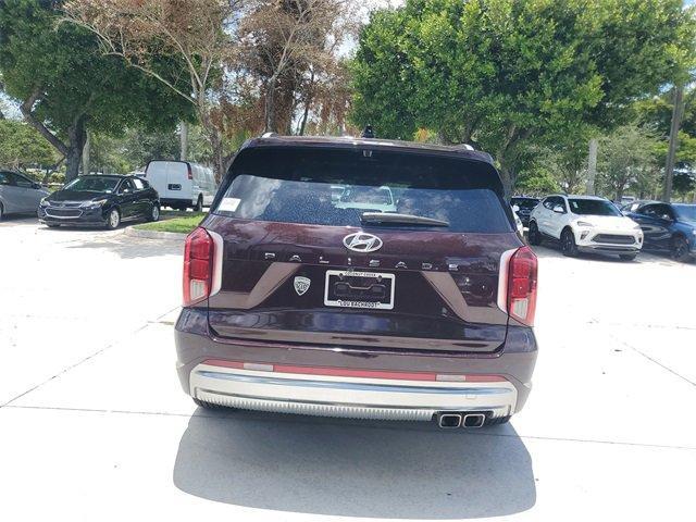 Photo of 2024 Burgundy Hyundai PALISADE