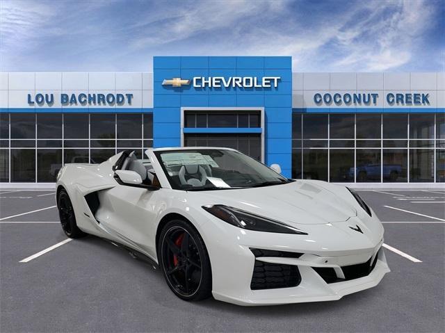Photo of 2025 Arctic White Chevrolet Corvette