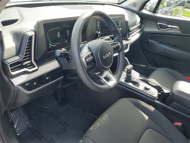 Photo of 2024 Steel Gray Kia Sportage
