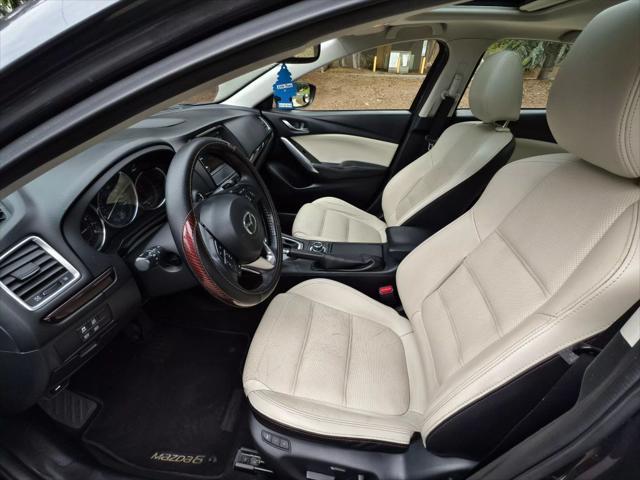 Photo of 2015 Gray Mazda Mazda6