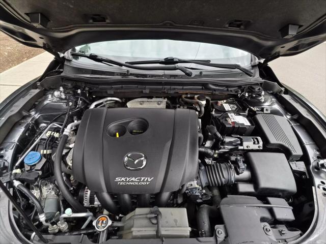 Photo of 2015 Gray Mazda Mazda6
