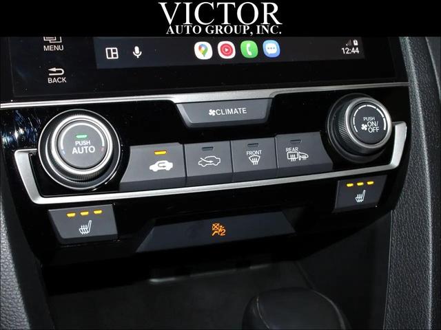 Photo of 2018 Gray Honda Civic