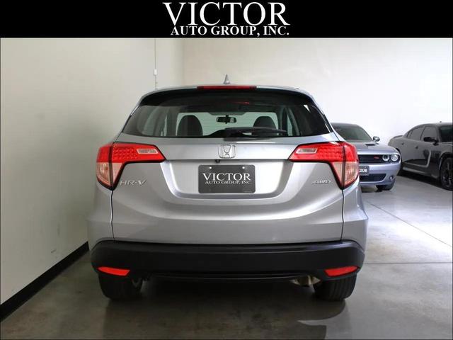 Photo of 2017 Silver Honda HR-V