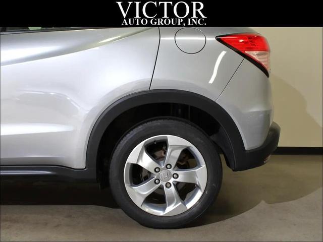 Photo of 2017 Silver Honda HR-V