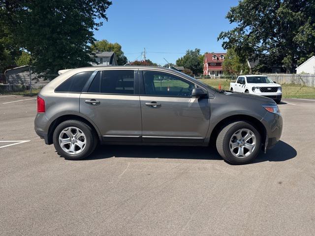 Photo of 2013 Bronze Ford Edge