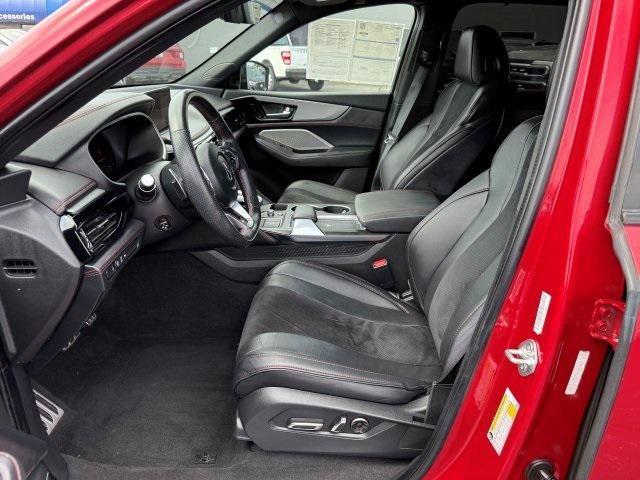 Photo of 2022 Performance Red Pearl Acura MDX