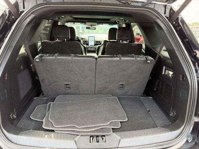 Photo of 2020 Agate Black Metallic Ford Explorer