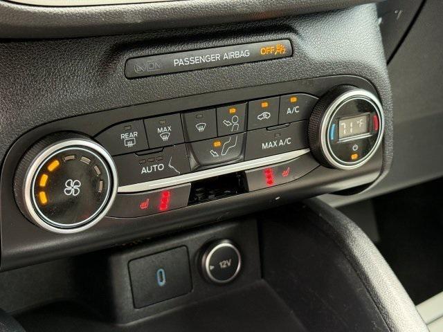 Photo of 2020 Ingot Silver Ford Escape