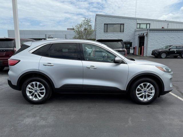 Photo of 2020 Ingot Silver Ford Escape