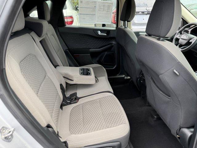 Photo of 2020 Ingot Silver Ford Escape