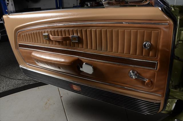 Photo of 1968 Lime Gold Metallic Ford Mustang