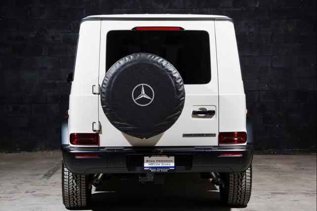 Photo of 2025 MANUFAKTUR Cream Mercedes-Benz G-Class