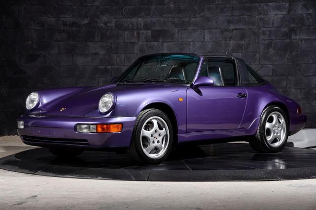 Photo of 1990 Viola Purple Metallic Porsche 911