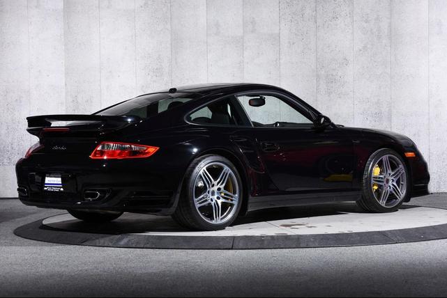 Photo of 2009 Black Porsche 911