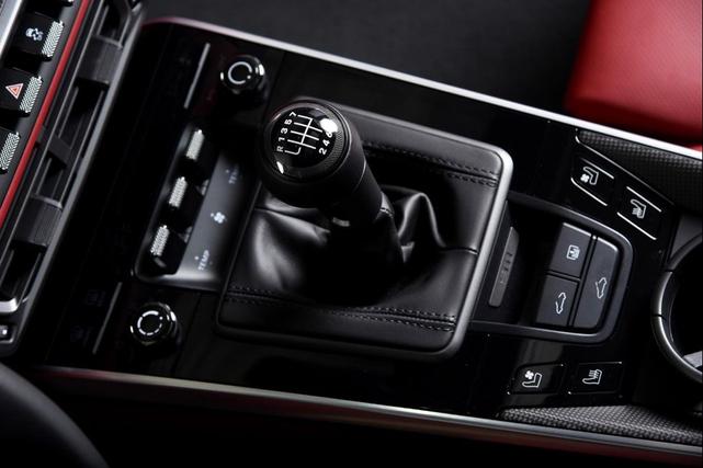 Photo of 2024 Jet Black Metallic Porsche 911