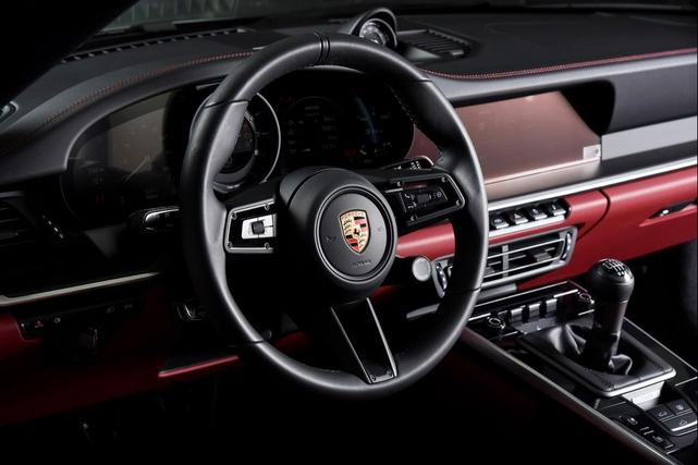 Photo of 2024 Jet Black Metallic Porsche 911