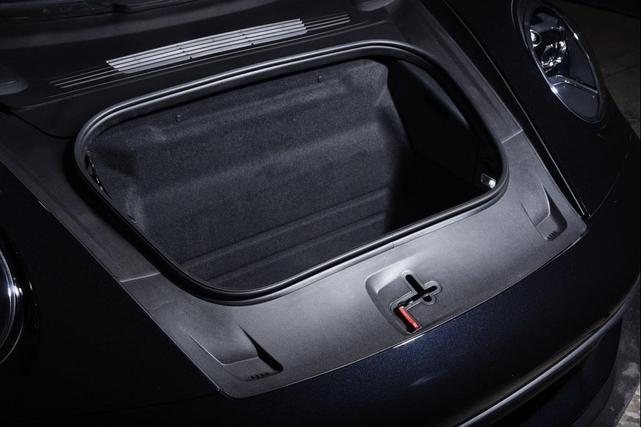 Photo of 2024 Jet Black Metallic Porsche 911