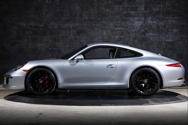 Photo of 2016 Rhodium Silver Metallic Porsche 911