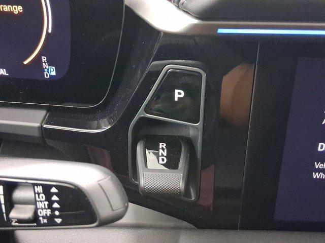 Photo of 2025 Jet Black Metallic Porsche Macan