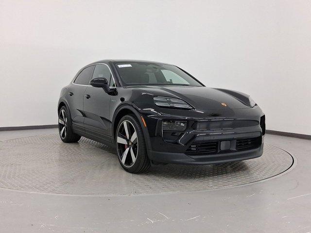 Photo of 2025 Jet Black Metallic Porsche Macan