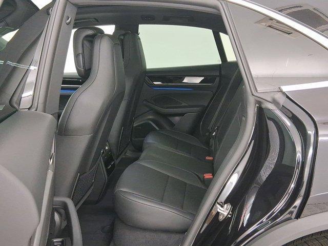 Photo of 2025 Jet Black Metallic Porsche Macan