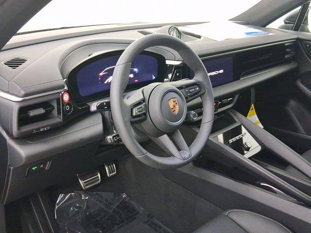 Photo of 2025 Jet Black Metallic Porsche Macan