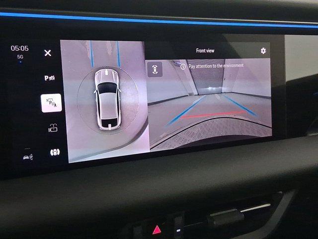 Photo of 2025 Jet Black Metallic Porsche Macan