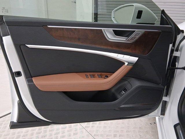 Photo of 2022 Glacier White Metallic Audi A7
