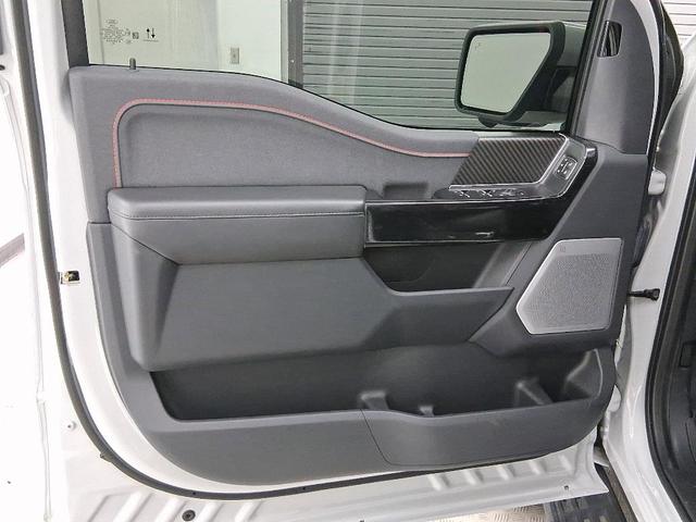Photo of 2023 White Ford F-150