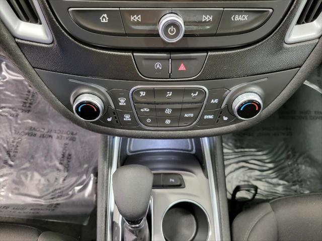 Photo of 2024 MOSAIC BLACK METALLIC Chevrolet Malibu