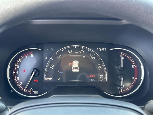 Photo of 2025 Ice Cap Toyota RAV4