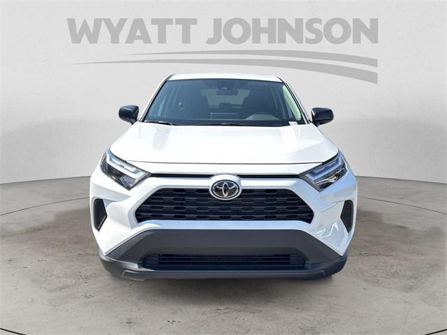 Photo of 2025 Ice Cap Toyota RAV4
