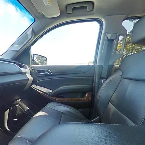 Photo of 2016 Black Chevrolet Suburban