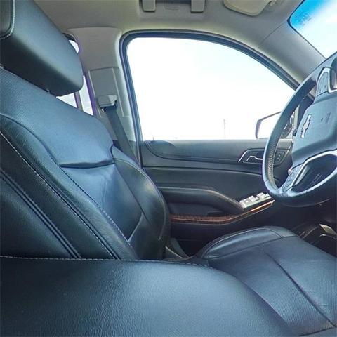Photo of 2016 Black Chevrolet Suburban