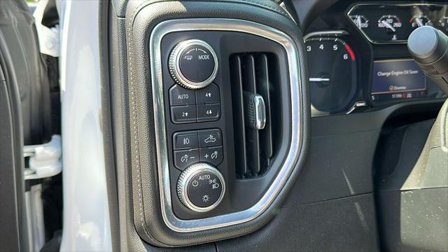 Photo of 2022 Summit White GMC Sierra 1500