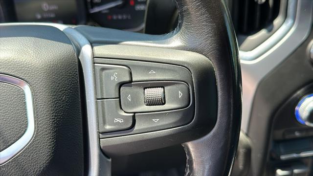 Photo of 2022 Summit White GMC Sierra 1500