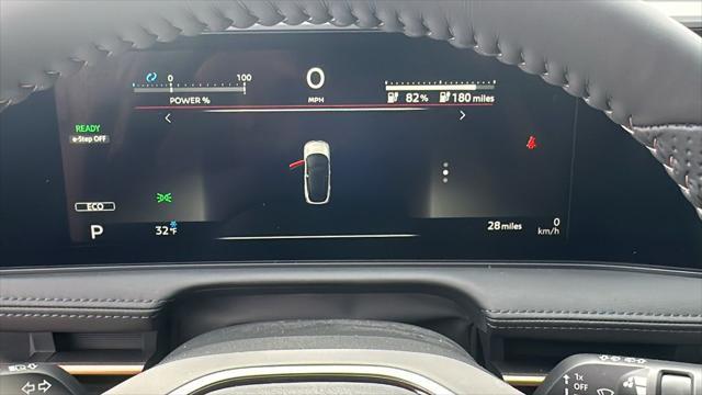 Photo of 2025 Deep Ocean Blue Pearl/Black Diamond Pearl Nissan ARIYA