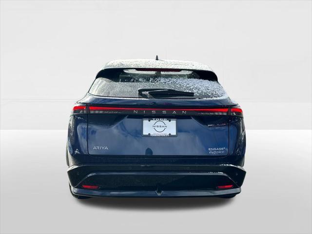 Photo of 2025 Deep Ocean Blue Pearl/Black Diamond Pearl Nissan ARIYA