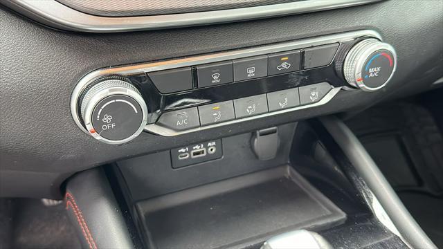 Photo of 2023 Gray Sky Pearl Nissan Altima