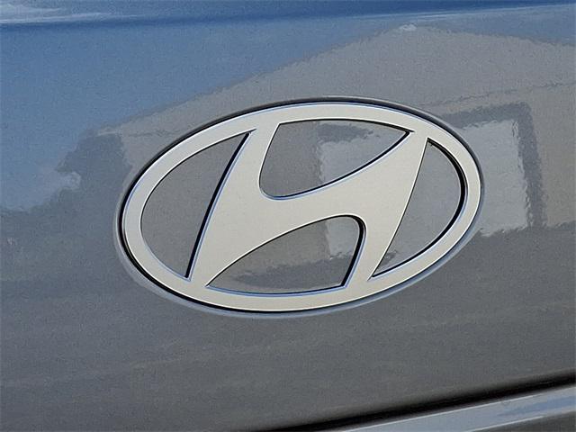 Photo of 2026 Shimmering Silver Hyundai SANTA FE