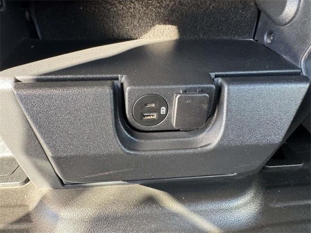 Photo of 2021 Oxford White Ford F-150