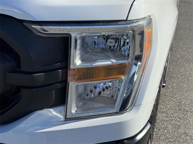 Photo of 2021 Oxford White Ford F-150